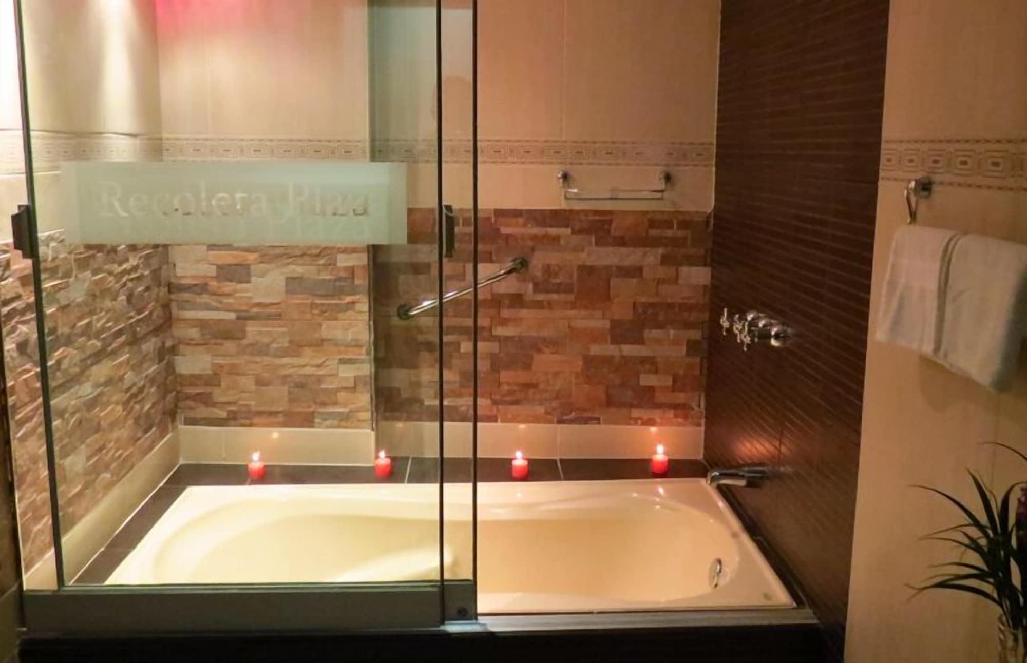 The Fort Budget Hotel- Bonifacio Global City Makati City Kültér fotó
