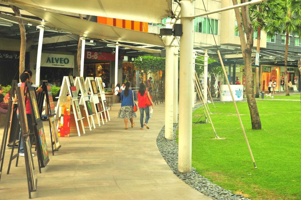 The Fort Budget Hotel- Bonifacio Global City Makati City Kültér fotó