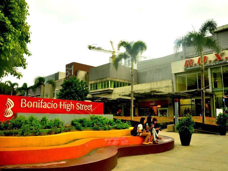 The Fort Budget Hotel- Bonifacio Global City Makati City Kültér fotó