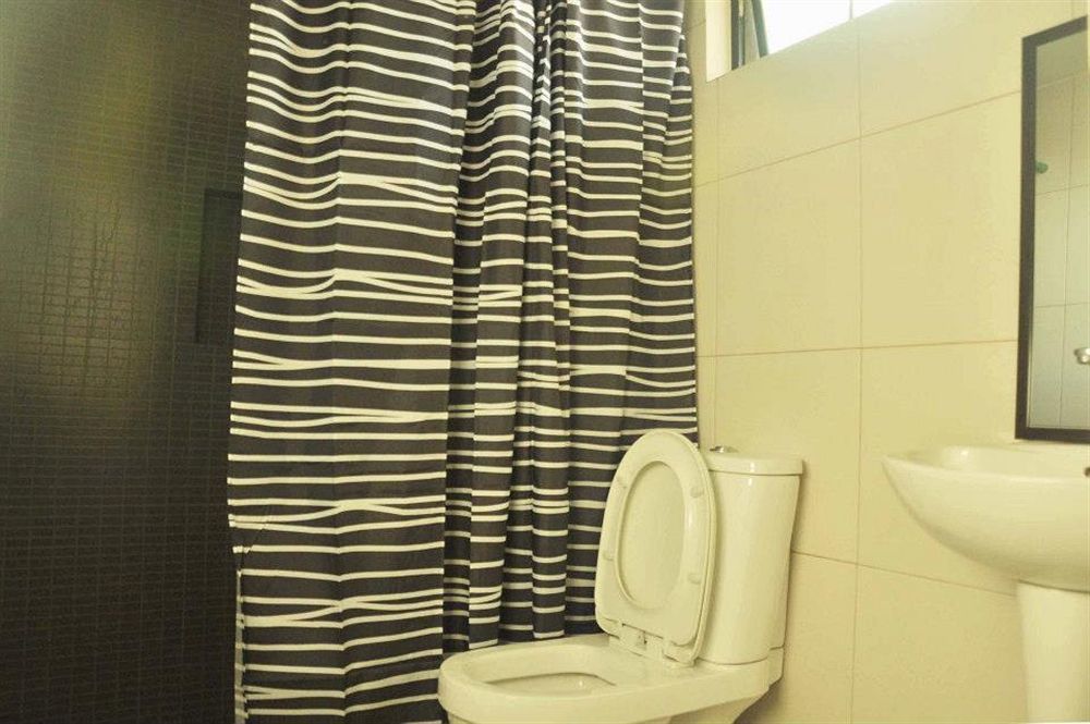 The Fort Budget Hotel- Bonifacio Global City Makati City Kültér fotó