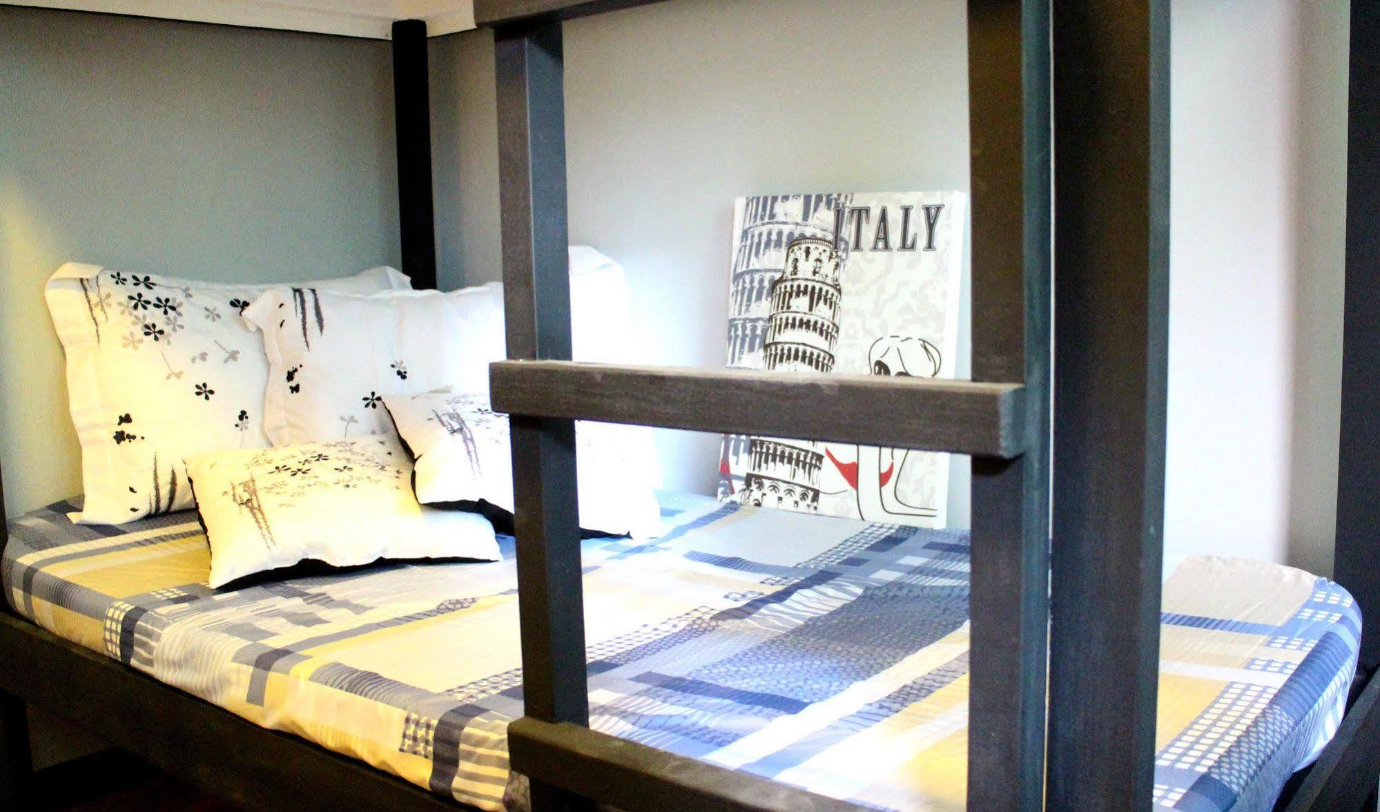 The Fort Budget Hotel- Bonifacio Global City Makati City Kültér fotó