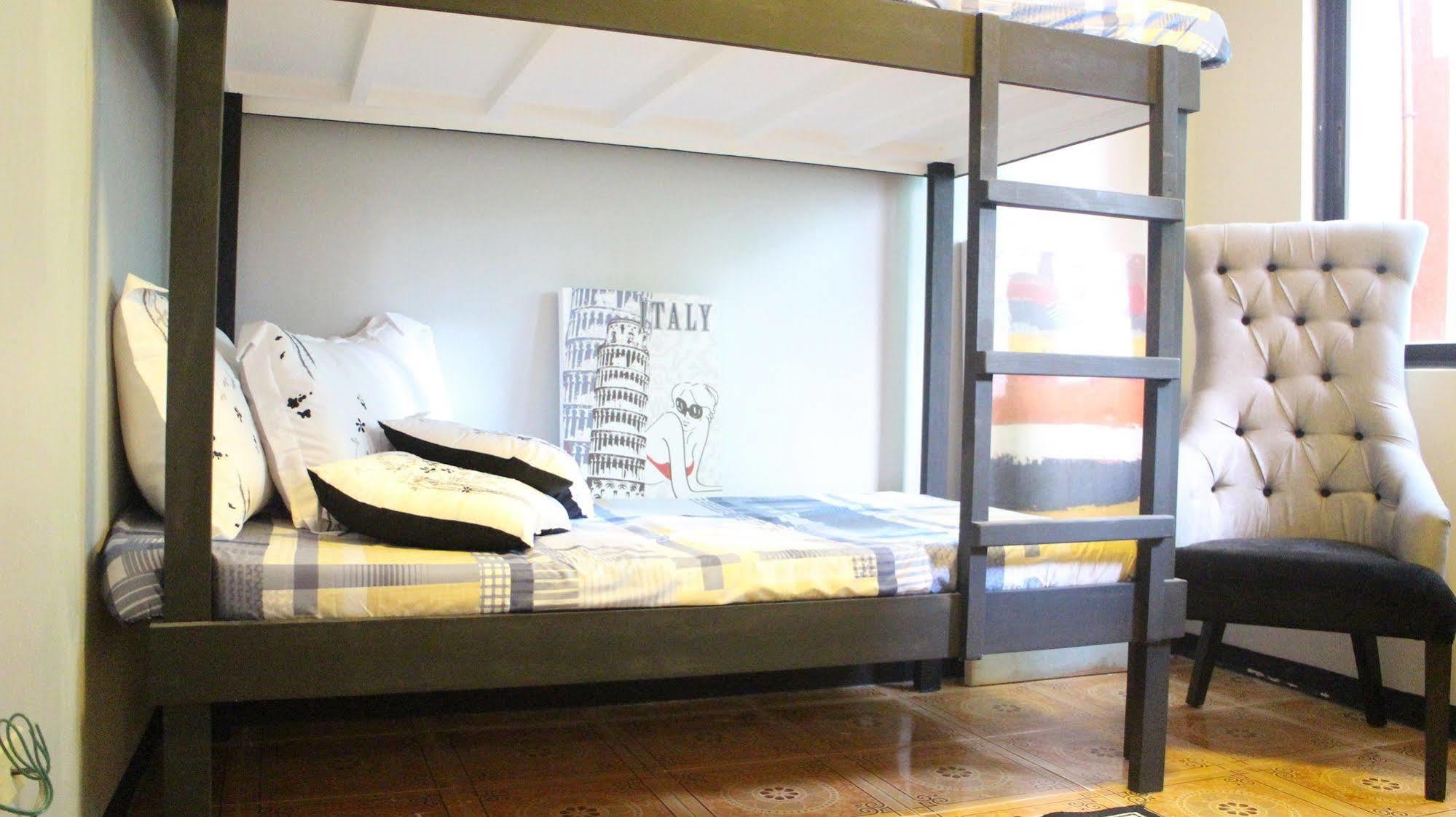 The Fort Budget Hotel- Bonifacio Global City Makati City Kültér fotó