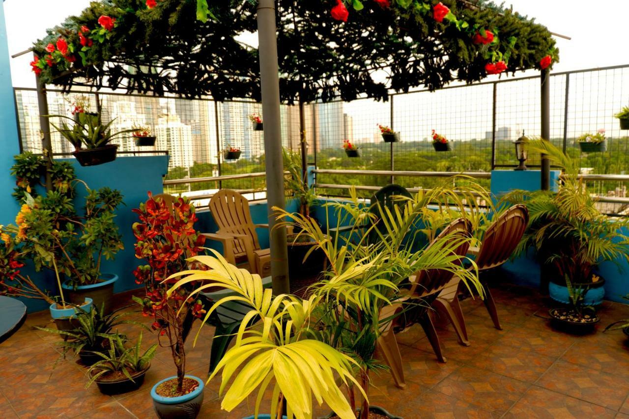 The Fort Budget Hotel- Bonifacio Global City Makati City Kültér fotó